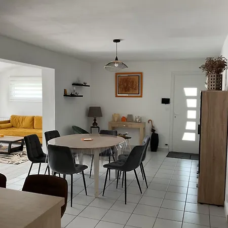 La Maison Des Roses * Longeville-sur-Mer