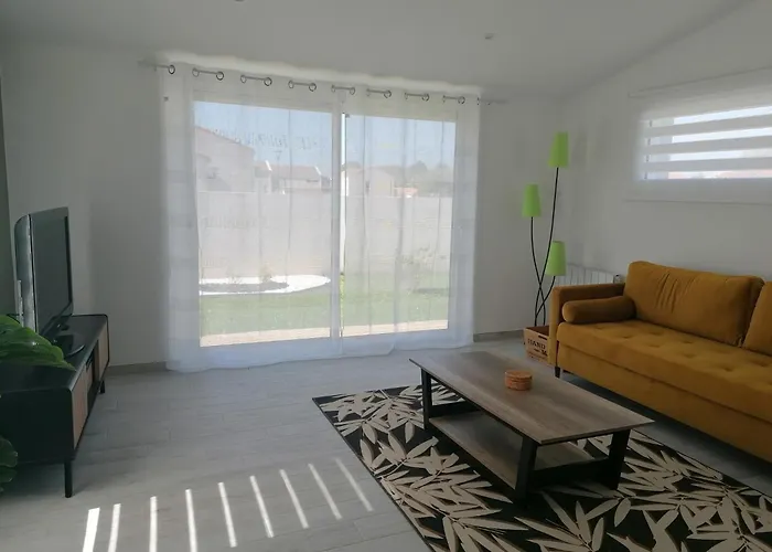 Дом отдыха La Maison Des Roses *